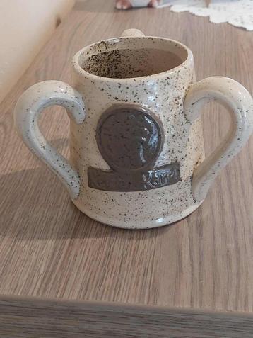 Bierpot met 3 oren / Keizer Karel beschikbaar voor biedingen