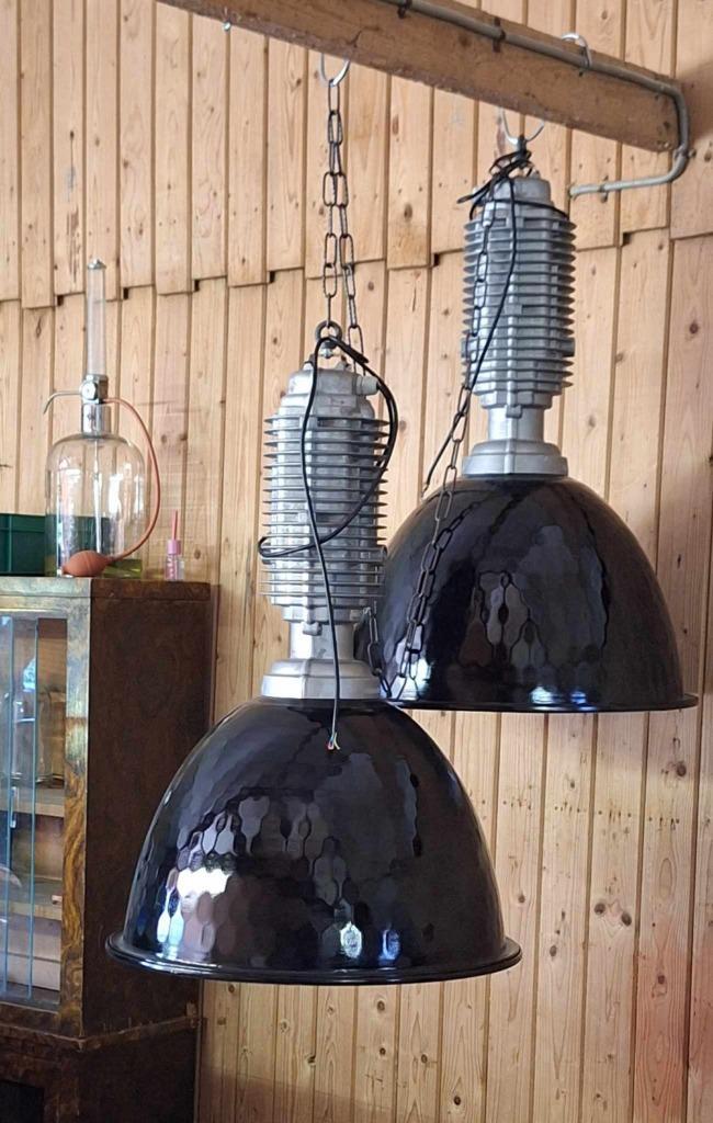 Grote vintage industriële fabriekslamp, hanglamp., Huis en Inrichting, Lampen | Hanglampen, Gebruikt, 75 cm of meer, Metaal, Overige materialen