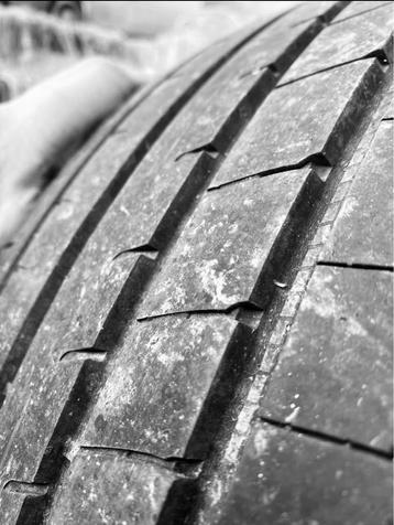 GOODYEAR ÉTÉ 235 / 55 R 18 beschikbaar voor biedingen