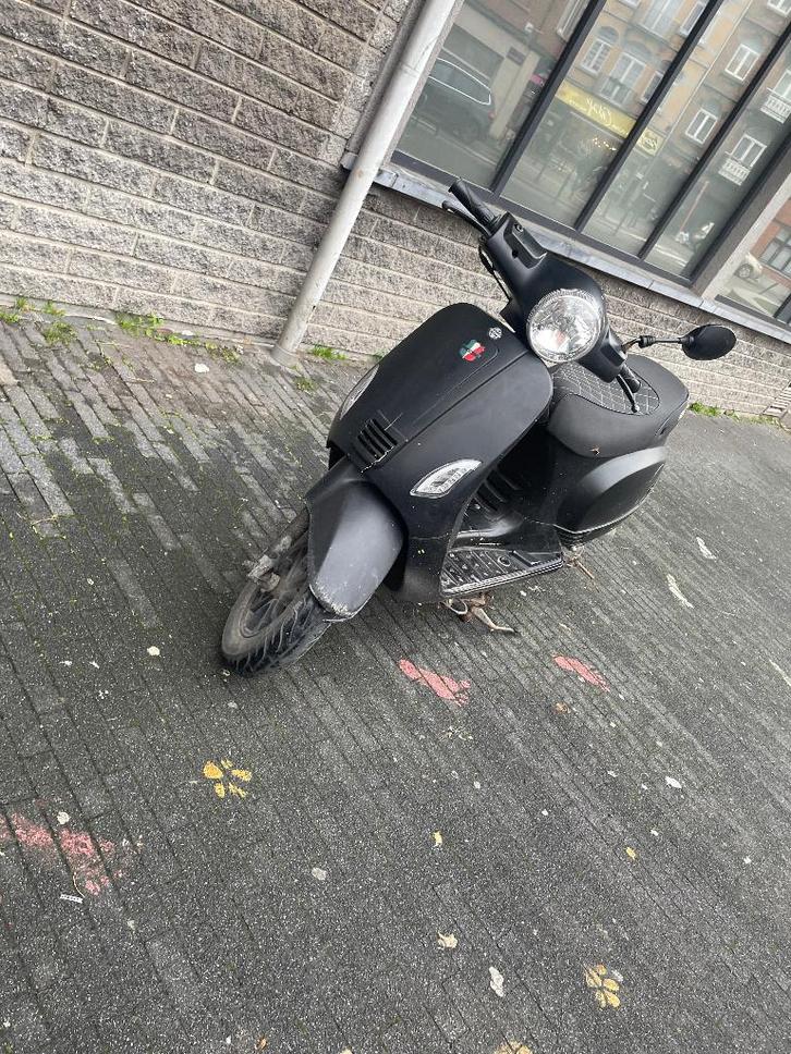 GTS Toscana Klasse B, Fietsen en Brommers, Snorfietsen en Snorscooters, Gebruikt, Overige merken, Benzine, Ophalen