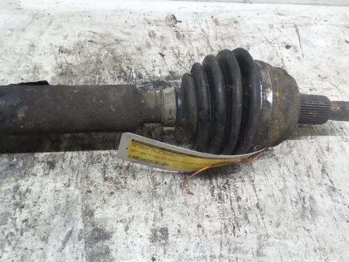 Aandrijfas rechts-voor van een Volkswagen Golf, Auto-onderdelen, Remmen en Aandrijving, Volkswagen, Gebruikt, 3 maanden garantie