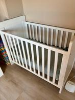 Babybed ledikant met matras en lakens, Kinderen en Baby's, Ophalen, Gebruikt, Ledikant