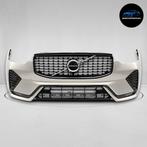VOLVO XC60 II LIFT VOORBUMPER COMPLEET – KLEURCODE 735, Gebruikt, Volvo, Bumper, Verzenden