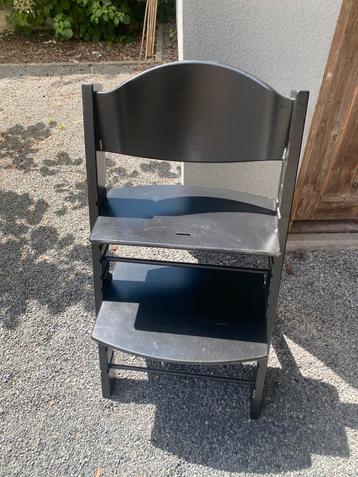 Kinderstoel hout zwart, Kinderen en Baby's, Kinderstoelen, Ophalen, Gebruikt, Meegroeistoel, Aanschuifbaar