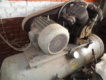 Compressor voor grote werkplaatsen beschikbaar voor biedingen