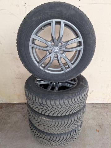 Mitsubishi Outlander Winterset 17 Inch beschikbaar voor biedingen