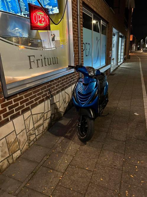 Piaggio Zip 4t, Fietsen en Brommers, Scooters | Piaggio, Gebruikt, Zip, Klasse B (45 km/u), Benzine, Ophalen