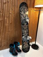 Elan Chicas snowboard met Nike boots, Comme neuf, Planche, Enlèvement
