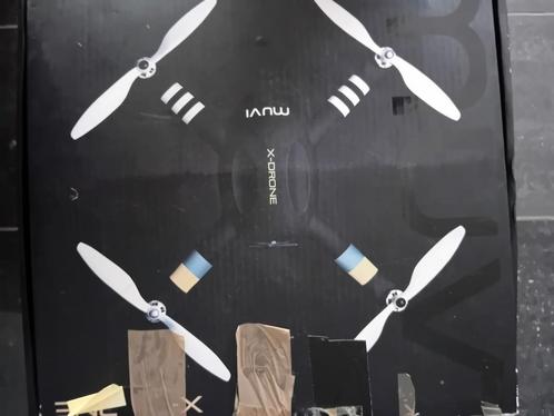 Deze ( zogoed als nieuw ) open doos  nooit gebruikt !!, Hobby en Vrije tijd, Modelbouw | Radiografisch | Helikopters en Quadcopters