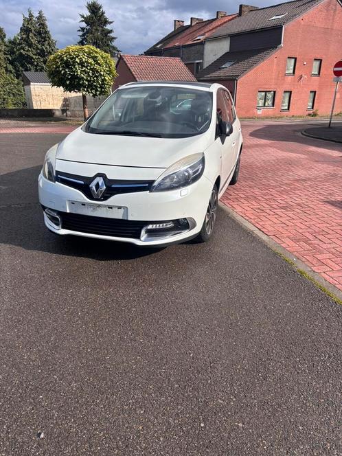 Renault megane scenic / euro 6/ diesel/  195.000/ 2016, Auto's, Renault, Particulier, Grand Scenic, ABS, Achteruitrijcamera, Adaptive Cruise Control