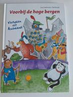 Voorbij de hoge bergen - Verhalen uit Axenland + Poster, Ophalen of Verzenden, Gelezen