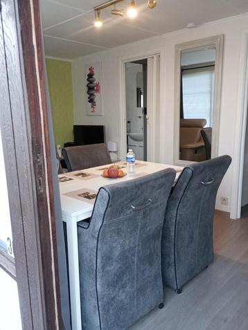 Landelijke armstoelen, luxe, microvezel  beschikbaar voor biedingen