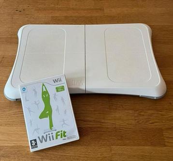 Officieel Nintendo Wii Fit + Balance Board (spel + bord) beschikbaar voor biedingen