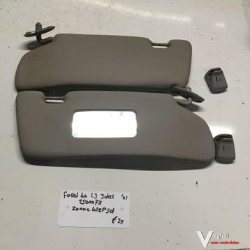 Ford Ka 2001 wagennr 2500077  Zonnekleppen set  beschikbaar voor biedingen