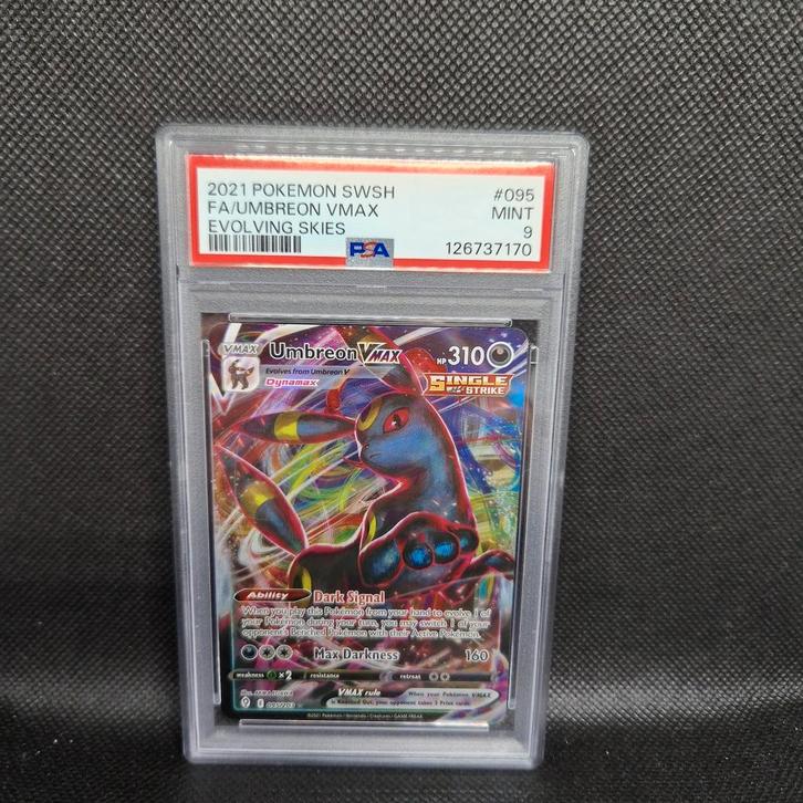 Fa/Umbreon Vmax Evolving Skies Secret SWSH PSA 9, Hobby en Vrije tijd, Verzamelkaartspellen | Pokémon, Ophalen of Verzenden