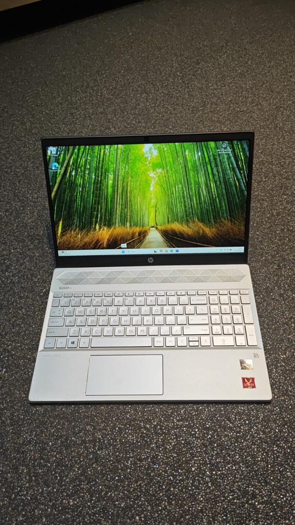 Te koop: Windows 11 laptop, Computers en Software, Windows Laptops, Zo goed als nieuw, SSD, Ophalen