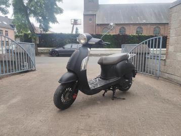 A-klasse SCOOTERS!!, Fietsen en Brommers, Ophalen