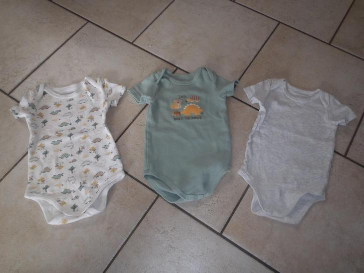 1 set van 3 rompers maat 74, Kinderen en Baby's, Babykleding | Maat 74, Zo goed als nieuw, Jongetje of Meisje, Nacht- of Onderkleding