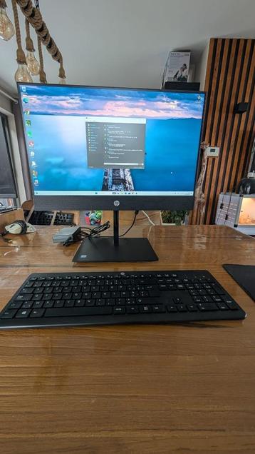 Hp pro one computer  beschikbaar voor biedingen