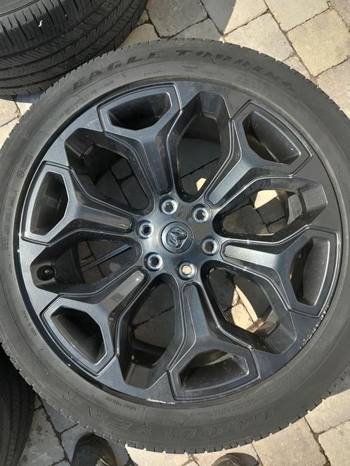 Originele 22' 6-gaats velgen van Dodge RAM, Auto-onderdelen, Banden en Velgen, Band(en), All Season, Gebruikt, Ophalen of Verzenden