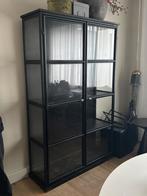 Vitrinekast metaal, glazen vitrinekast, Huis en Inrichting, Kasten | Vitrinekasten, Ophalen, Metaal
