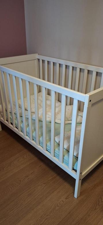 Bedje Ikea Sundvik 60x120, Kinderen en Baby's, Ophalen, Gebruikt