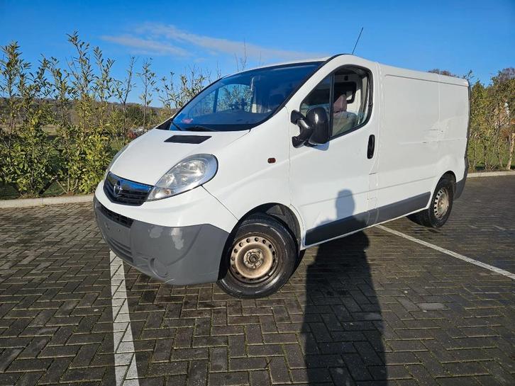 Opel Vivaro 2.0 CDTi 115 pk L1H1  AIRCO, Auto's, Bestelwagens en Lichte vracht, Bedrijf, Te koop, Airconditioning, Bluetooth, Boordcomputer