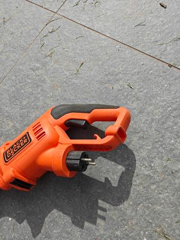 Elektrische grastrimmer  beschikbaar voor biedingen