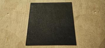 Rubbermat beschikbaar voor biedingen