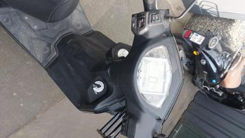 2dehands sym delivery scooter klasse B 550€ beschikbaar voor biedingen