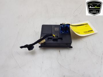 COMPUTER KACHEL Peugeot 208 II (UB / UH / UP) (01-2019/-) beschikbaar voor biedingen