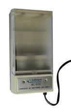 BC1000 in een batterijladerhoes van Jeckson, Ophalen of Verzenden, Zo goed als nieuw