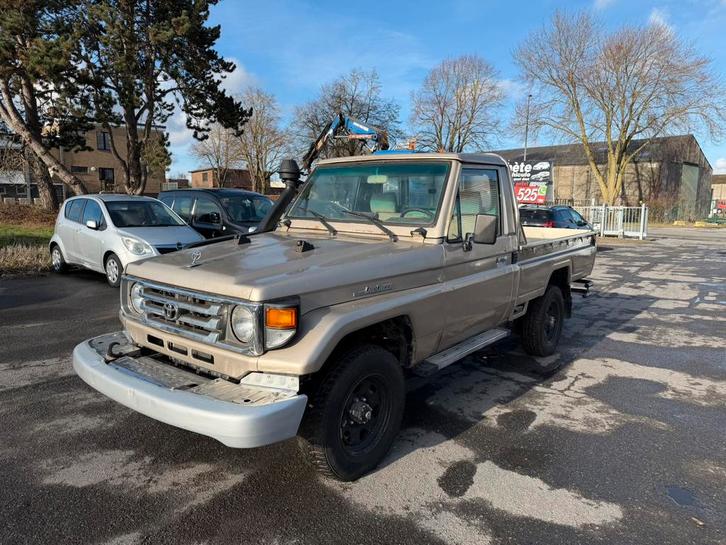 Toyota Lander, cruiser 4,2 1991 229000km uniquement export!!, Autos, Toyota, Entreprise, Landcruiser, Diesel, Enlèvement