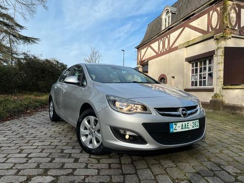 Opel astra 1.4 benzin euro 5, Auto's, Opel, Bedrijf, Astra, ABS, Adaptieve lichten, Adaptive Cruise Control, Airbags, Airconditioning