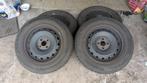 4 pneus hiver 185/65 R15 88 T sur jantes en tôle, Auto-onderdelen, Overige Auto-onderdelen, Ophalen, Gebruikt, Hyundai