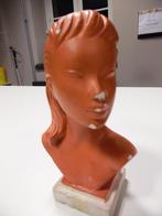 statue de femme en plâtre orange, Enlèvement ou Envoi