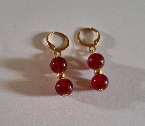 Oorbellen „Ruby Cherry”, Handtassen en Accessoires, Oorbellen, Nieuw, Hangers, Goud, Rood, Ophalen of Verzenden