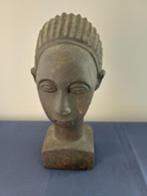 Statue africaine en terre cuite Art Déco, Humain, Enlèvement, Utilisé
