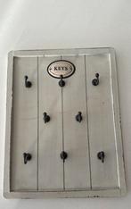 Sleutelrekje hout, Enlèvement, Comme neuf