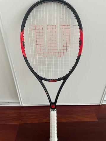 Raquette Wilson Federer beschikbaar voor biedingen