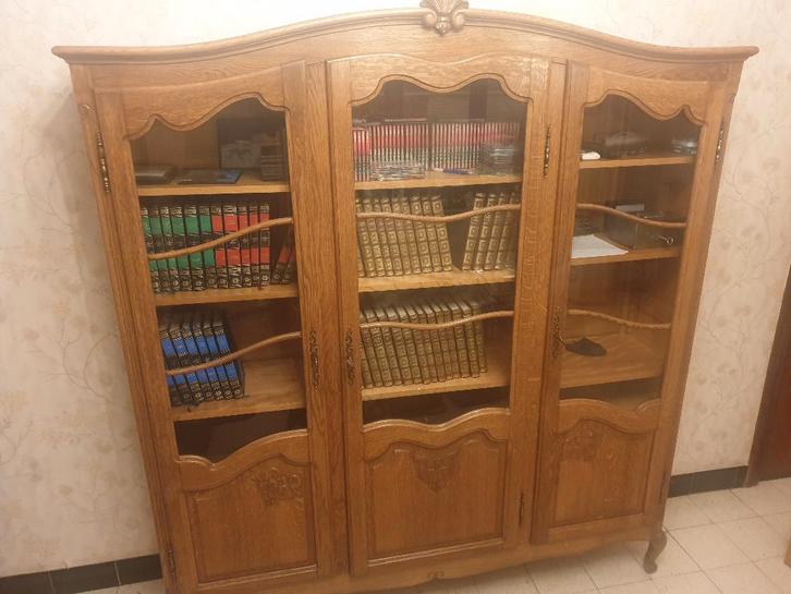 Vitrinekast, Huis en Inrichting, Kasten | Vitrinekasten, Gebruikt, 150 tot 200 cm, 150 tot 200 cm, 25 tot 50 cm, Met plank(en)