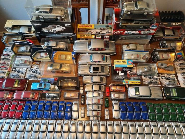 ACHETE Autos JAMES BOND 007 CORGI ERTL JOYRIDE IXO UH SOLIDO, Hobby en Vrije tijd, Modelauto's | 1:43, Nieuw, Auto, Corgi, Ophalen