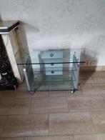 TV-kastje, Enlèvement