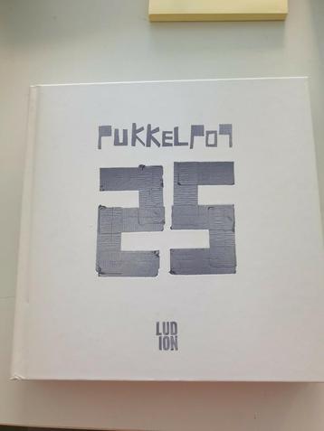 Luc Janssens - Pukkelpop 25 jaar FOTOBOEK  zeldzaam  beschikbaar voor biedingen