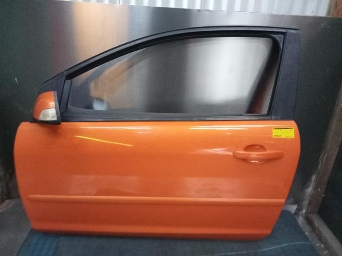 Portier 2Deurs links van een Ford Focus (7 3), Auto-onderdelen, Carrosserie, Deur, Ford, Gebruikt, 3 maanden garantie, Ophalen of Verzenden