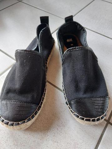 Espadrilles, 38, zo goed als nieuw beschikbaar voor biedingen