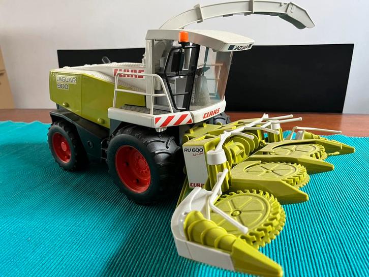 Bruder Claas Jaguar 900 maishakselaar., Kinderen en Baby's, Speelgoed |Speelgoedvoertuigen, Zo goed als nieuw, Ophalen