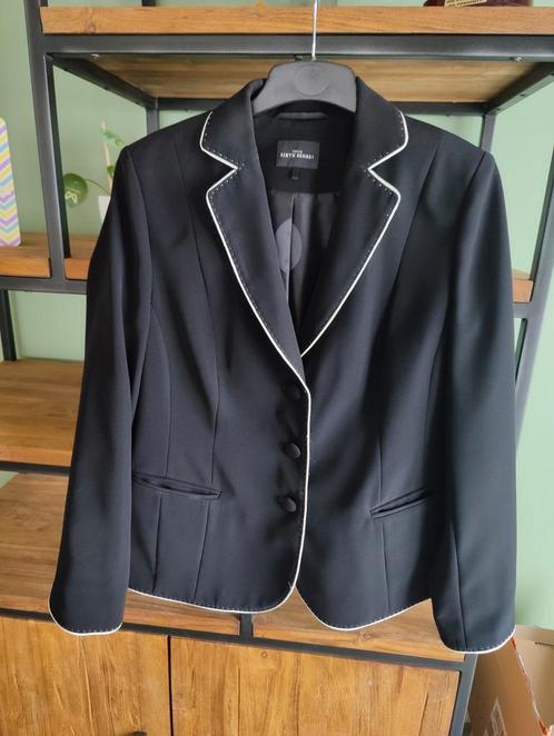 Zwarte blazer 'Sixth Sense' maat 44, Kleding | Dames, Jasjes, Kostuums en Pakken, Zo goed als nieuw, Jasje, Maat 42/44 (L), Zwart