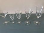 Volledig servies glazen art deco jaren 20, Zo goed als nieuw, Ophalen