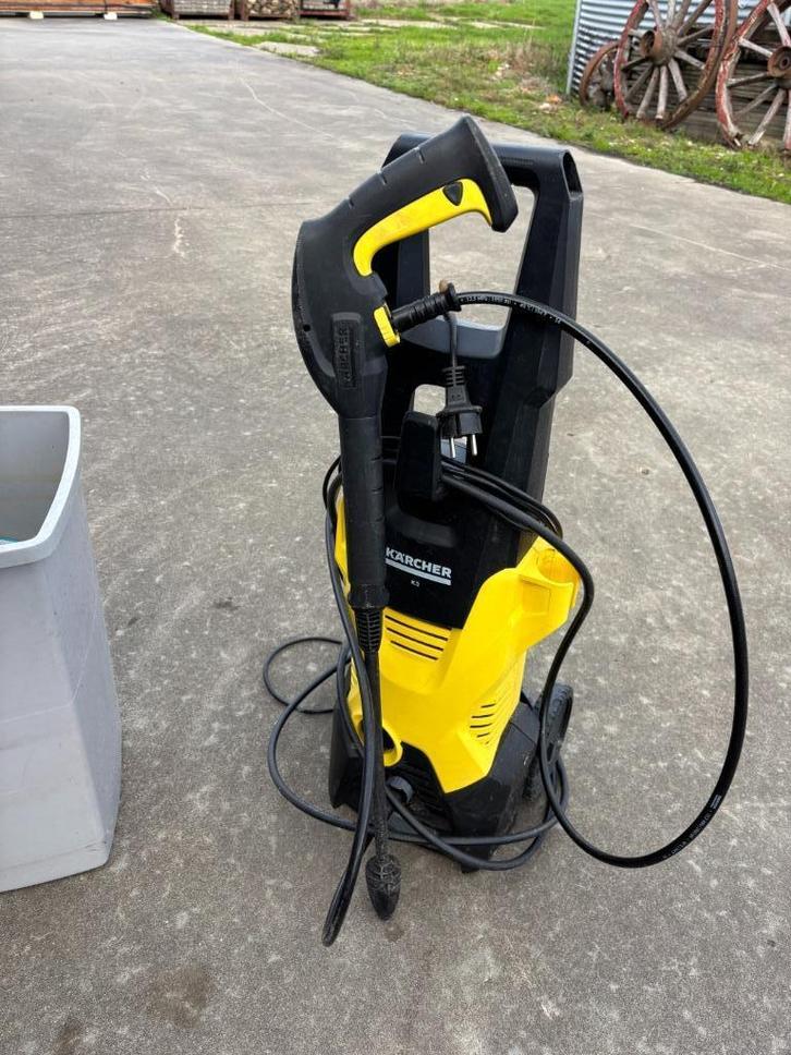 Kärcher K3 –betrouwbare hogedrukreiniger met slang en koppel, Tuin en Terras, Hogedrukreinigers, Zo goed als nieuw, Elektrisch